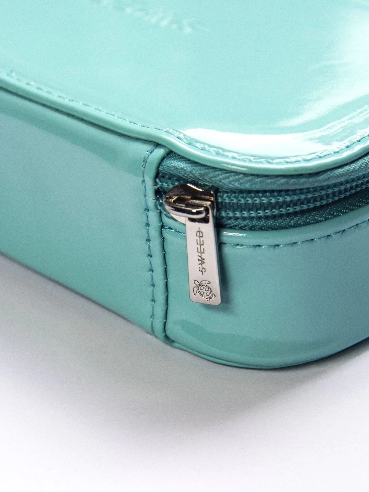 Sweed_makeupbag_2_1800x1800