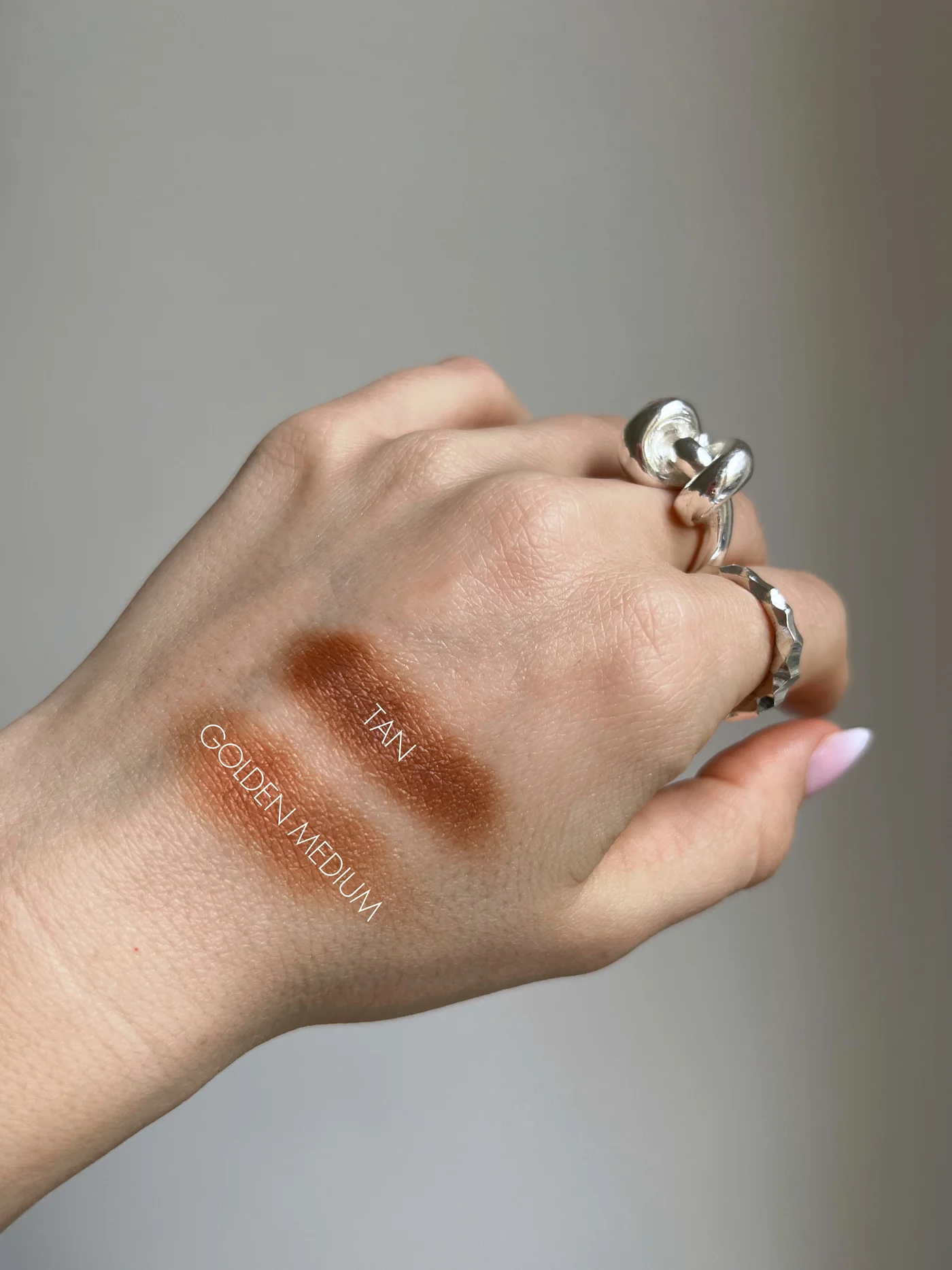 Bronzer_Swatch_1400x.jpg